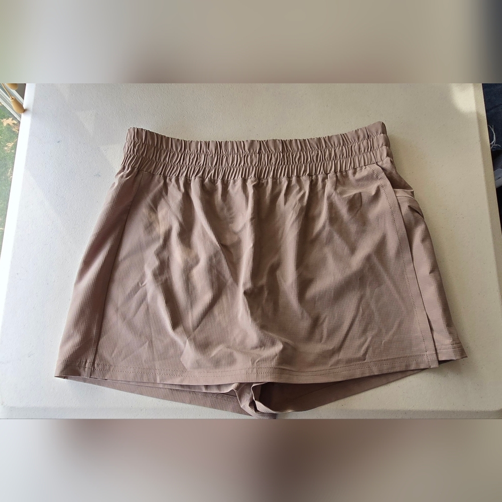Bearpaw Tan Womens Hiking Athletic Skort Large